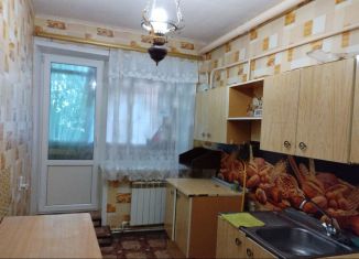 Продаю 2-ком. квартиру, 48 м2, Воронеж, Нежинская улица, 35