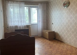 Продажа 1-ком. квартиры, 30 м2, Минеральные Воды, улица 50 лет Октября, 53