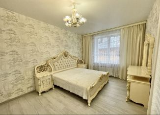 Аренда 3-ком. квартиры, 100 м2, Тульская область, улица Болдина, 147