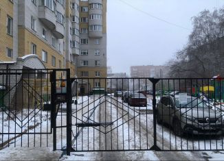 Сдаю в аренду 1-комнатную квартиру, 36 м2, Омск, улица Дианова, 24/1