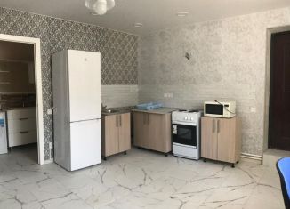 Сдам в аренду квартиру студию, 18 м2, Новороссийск, улица Декабристов, 14