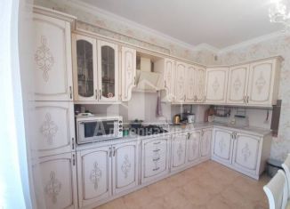 Продажа двухкомнатной квартиры, 97 м2, Кисловодск, улица Революции, 44