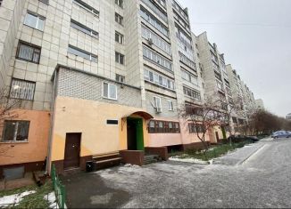 Продаю 3-ком. квартиру, 61 м2, Тюмень, Центральный округ, улица Седова, 19