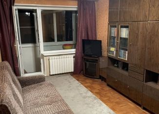 Сдаю в аренду 2-ком. квартиру, 4500 м2, Солнечногорск, Вертлинская улица