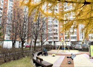 Сдам в аренду 2-ком. квартиру, 51 м2, Москва, Ковров переулок, 4к1