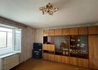 Продается двухкомнатная квартира, 48 м2, Челябинск, посёлок Аэропорт, 16, Металлургический район