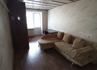 Продам 2-ком. квартиру, 42 м2, Новочеркасск, Баклановский проспект, 134