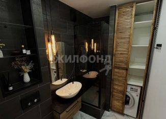 Продаю 2-ком. квартиру, 45 м2, рабочий посёлок Краснообск, 2-й микрорайон, 232