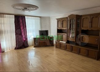 Продается 3-ком. квартира, 114 м2, Саратов, Вольская улица, 49/51А