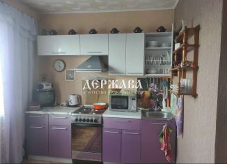 Сдается в аренду 1-ком. квартира, 37 м2, Старый Оскол, микрорайон Конева, 10