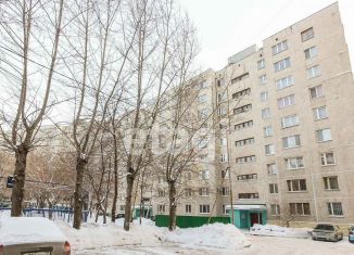 Продажа 2-комнатной квартиры, 50.8 м2, Тюмень, улица Республики, 223