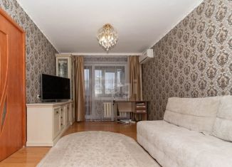 Продается 2-ком. квартира, 43 м2, Уфа, Коммунистическая улица, 22