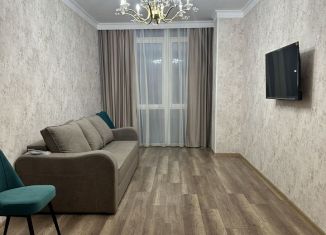 Сдам 2-ком. квартиру, 75 м2, Кабардино-Балкариия, улица Тлостанова, 32