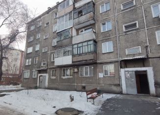 Аренда 2-ком. квартиры, 48 м2, Ленинск-Кузнецкий, проспект Кирова, 110