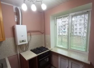 Продам 2-комнатную квартиру, 44.5 м2, Боровичи, улица Алексея Кузнецова