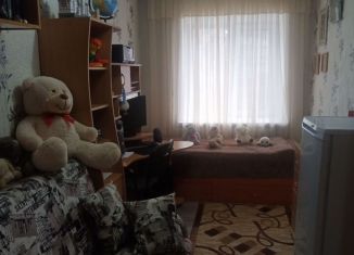 Продам 2-ком. квартиру, 40 м2, Арзамас, улица Мира, 22