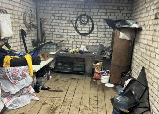 Продам гараж, 19 м2, Киров, Октябрьский район, Луганская улица, 75Г/11