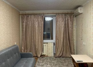 Аренда 1-комнатной квартиры, 30 м2, Волгоград, улица Качинцев, 120