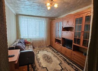 Продаю комнату, 17.1 м2, Курск, улица 50 лет Октября, 167к3