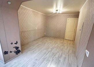 Продается 2-ком. квартира, 57 м2, Республика Башкортостан, Российская улица, 43/11