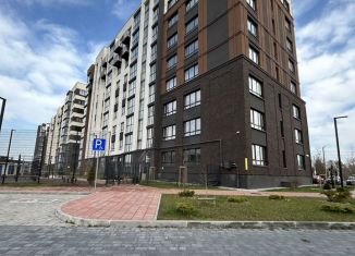 Продаю 3-ком. квартиру, 86.2 м2, Калининградская область, улица Александра Невского, 194А