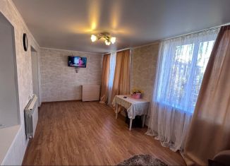 Сдача в аренду 2-ком. квартиры, 45 м2, Северная Осетия, проспект Коста, 294