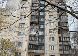 Продам трехкомнатную квартиру, 64.8 м2, Санкт-Петербург, улица Сикейроса, 17к3, Выборгский район