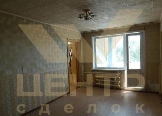 Продаю 4-ком. квартиру, 60 м2, Алтайский край, Алтайская улица, 45