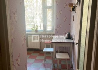 Продам 2-комнатную квартиру, 46 м2, Санкт-Петербург, проспект Авиаконструкторов, 13, метро Старая Деревня