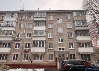 Сдаю 3-ком. квартиру, 55.4 м2, Москва, улица Москворечье, 17, метро Варшавская