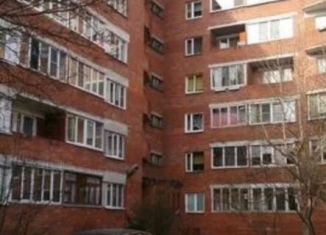 Сдается в аренду 3-комнатная квартира, 64 м2, Санкт-Петербург, улица Зосимова, 4