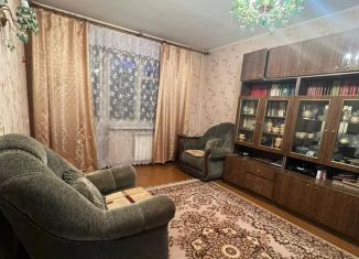 Сдам 2-ком. квартиру, 52 м2, Калужская область, Московская улица, 84