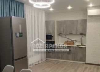 Сдача в аренду 2-ком. квартиры, 60 м2, Уфа, улица Энтузиастов, 7