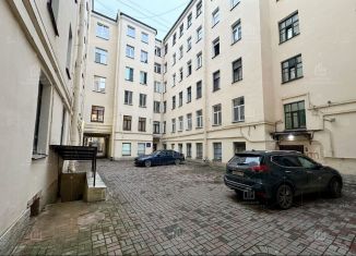 Продам многокомнатную квартиру, 136.9 м2, Санкт-Петербург, Гатчинская улица, 1/56, метро Чкаловская