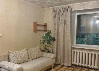 Сдаю пятикомнатную квартиру, 33.5 м2, Омск, Крутогорская улица, 12