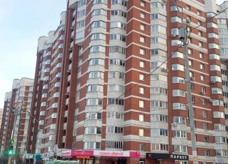 Сдается 2-комнатная квартира, 64 м2, Екатеринбург, улица Академика Шварца, 4, улица Академика Шварца