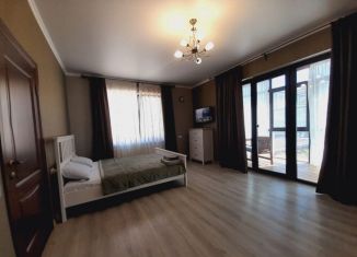 Аренда комнаты, 30 м2, Геленджик, улица Рыбникова, 23