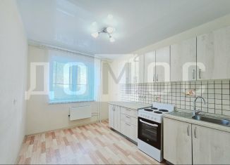 Продается 1-ком. квартира, 41 м2, Екатеринбург, Майкопская улица, 25, метро Динамо