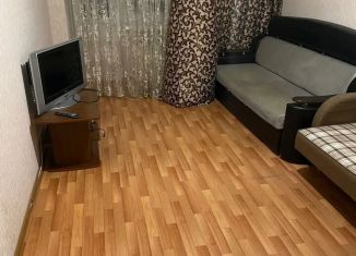 Сдам 3-ком. квартиру, 87 м2, Курск, Звёздная улица, 11А