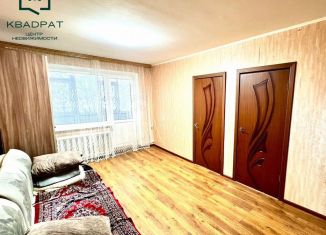 Продаю 3-ком. квартиру, 50 м2, Нижегородская область, улица Куликова, 32