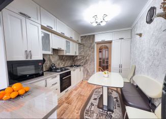 Продается 3-ком. квартира, 73 м2, Ставропольский край, улица Егоршина, 10