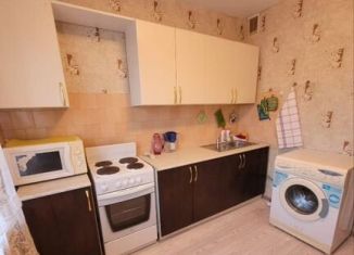 Сдача в аренду 2-ком. квартиры, 52 м2, Тюменская область, улица Самарцева, 20