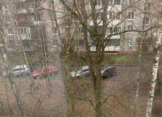 Сдам 1-ком. квартиру, 30 м2, Петергоф, Разводная улица, 35