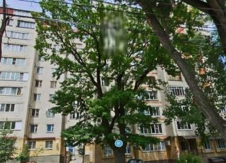 Продается 3-ком. квартира, 80 м2, Ставрополь, улица Розы Люксембург, 35, Ленинский район