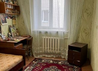 Продам трехкомнатную квартиру, 60 м2, Саратовская область, улица Красина, 84