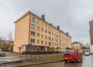 Продаю 1-комнатную квартиру, 32 м2, Петрозаводск, проспект Александра Невского, 49