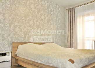 Продается 2-ком. квартира, 72.5 м2, Пермь, улица Карпинского, 109А