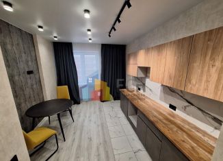 Продаю 3-ком. квартиру, 80 м2, село Осиновая Гора, улица Аркадия Шипунова, 10