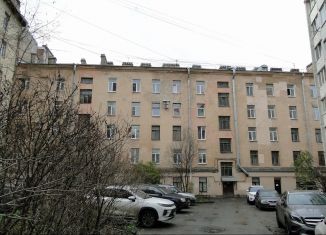 Продаю квартиру студию, 18 м2, Санкт-Петербург, 14-я линия Васильевского острова, 97, метро Приморская