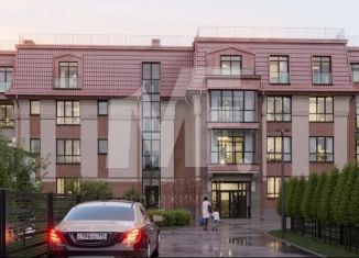 Продам 2-комнатную квартиру, 78.5 м2, Калининград, Центральный район, улица Ватутина, 38А